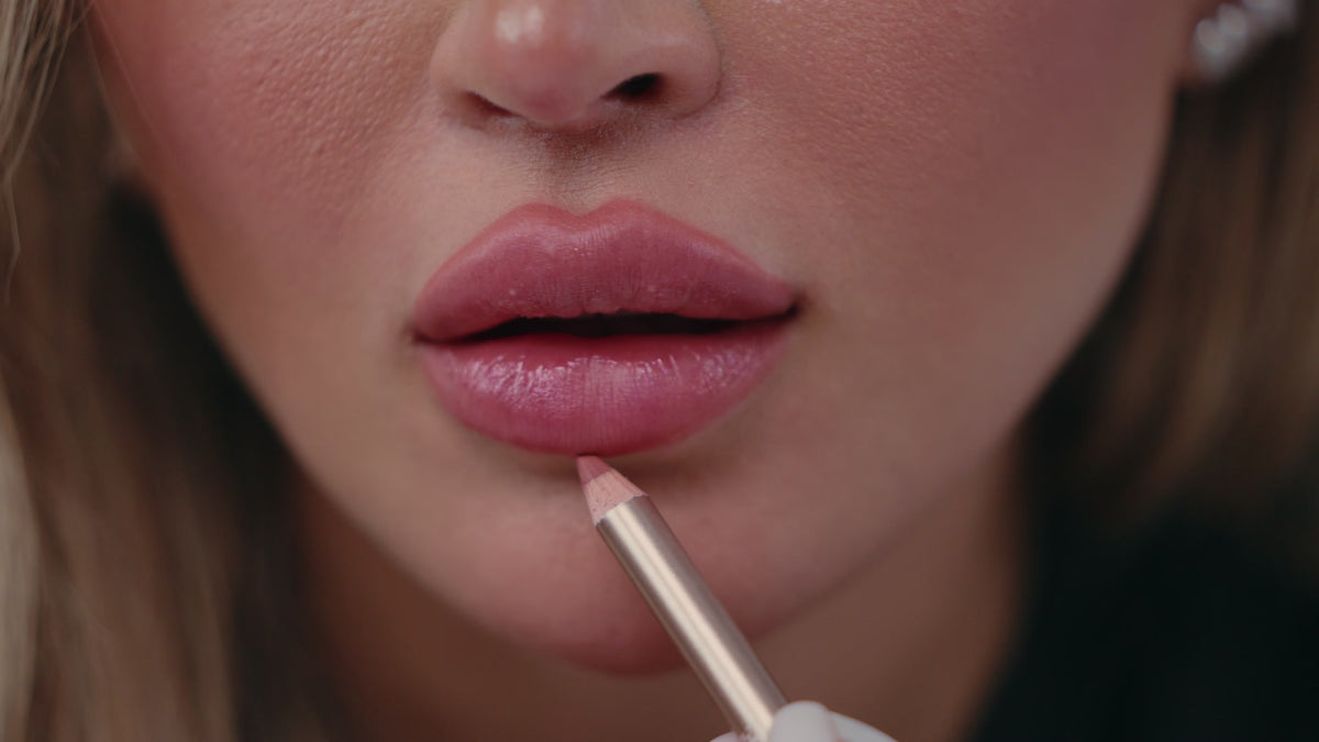 Always On Matte Lip Liner film